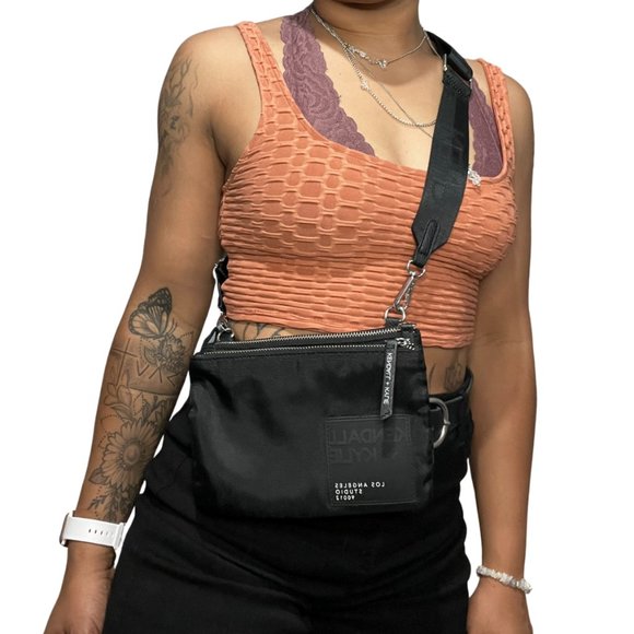 KENDALL & KYLIE Black Crossbody Purse - Picture 3 of 11